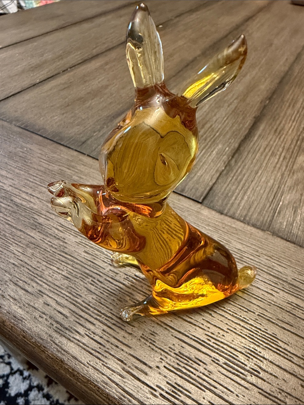 Vintage Pilgrim Amber Glass Rabbit Bunny Figurine